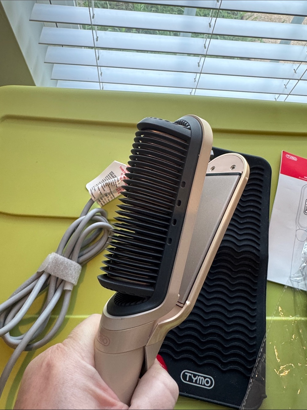 Tymo FlipPro Hair Straightening Comb with Accessories - Picture 2 of 5